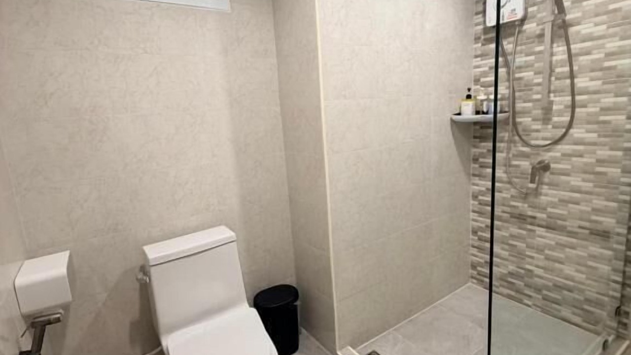 Photo of Bathroom in Saphan Sung