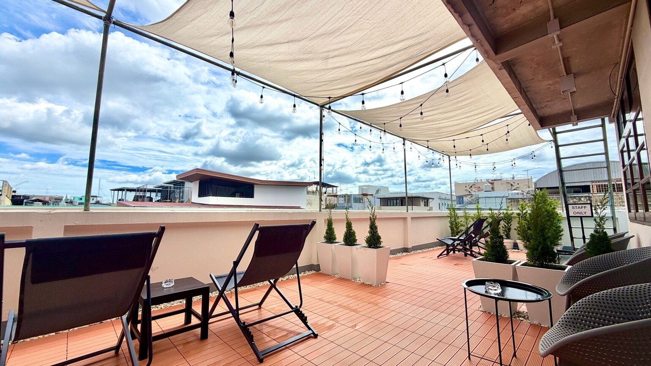 Photo of Patio Balcony in Wang Burapha Phirom