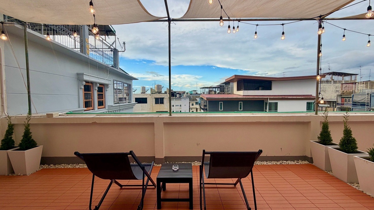 Photo of Patio Balcony in Wang Burapha Phirom