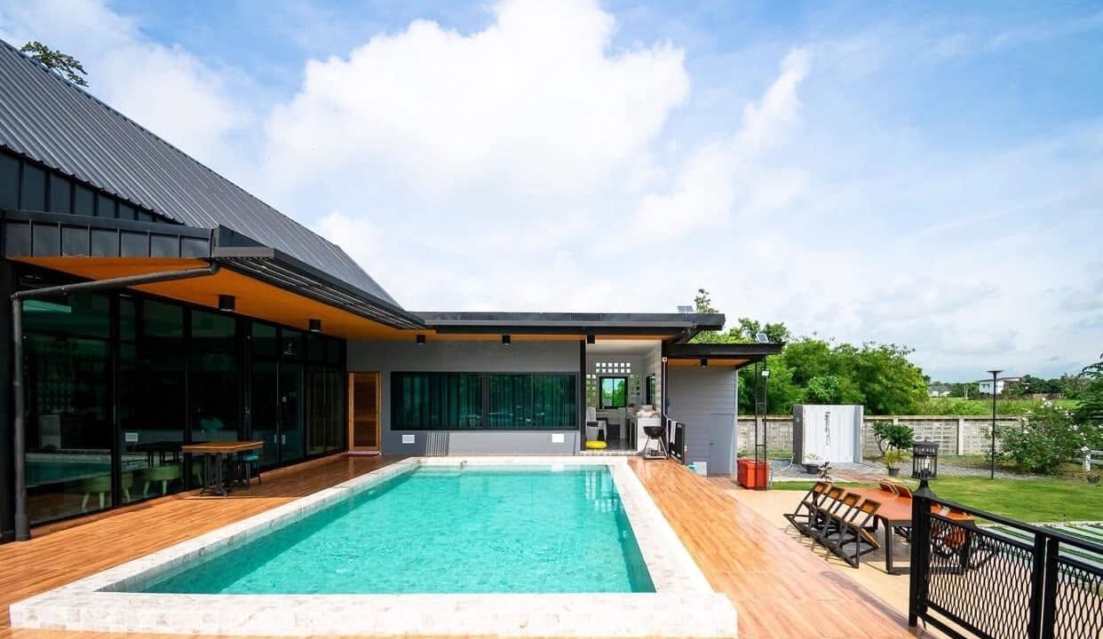 Photo of Outdoor in Nong Khae