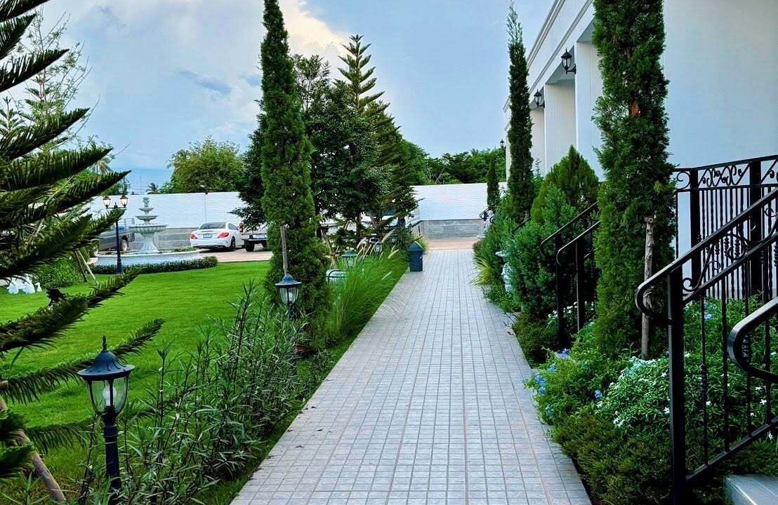 Photo of Outdoor in Dan Khun Thot