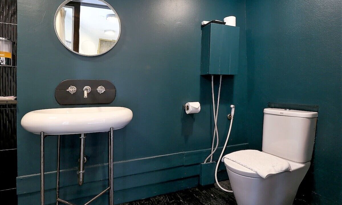 Photo of Bathroom in Thapae