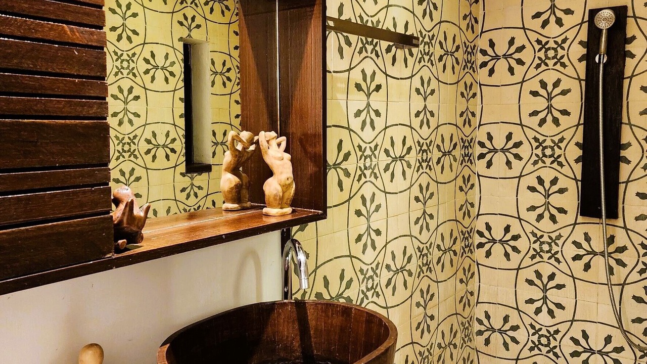 Photo of Bathroom in Thapae