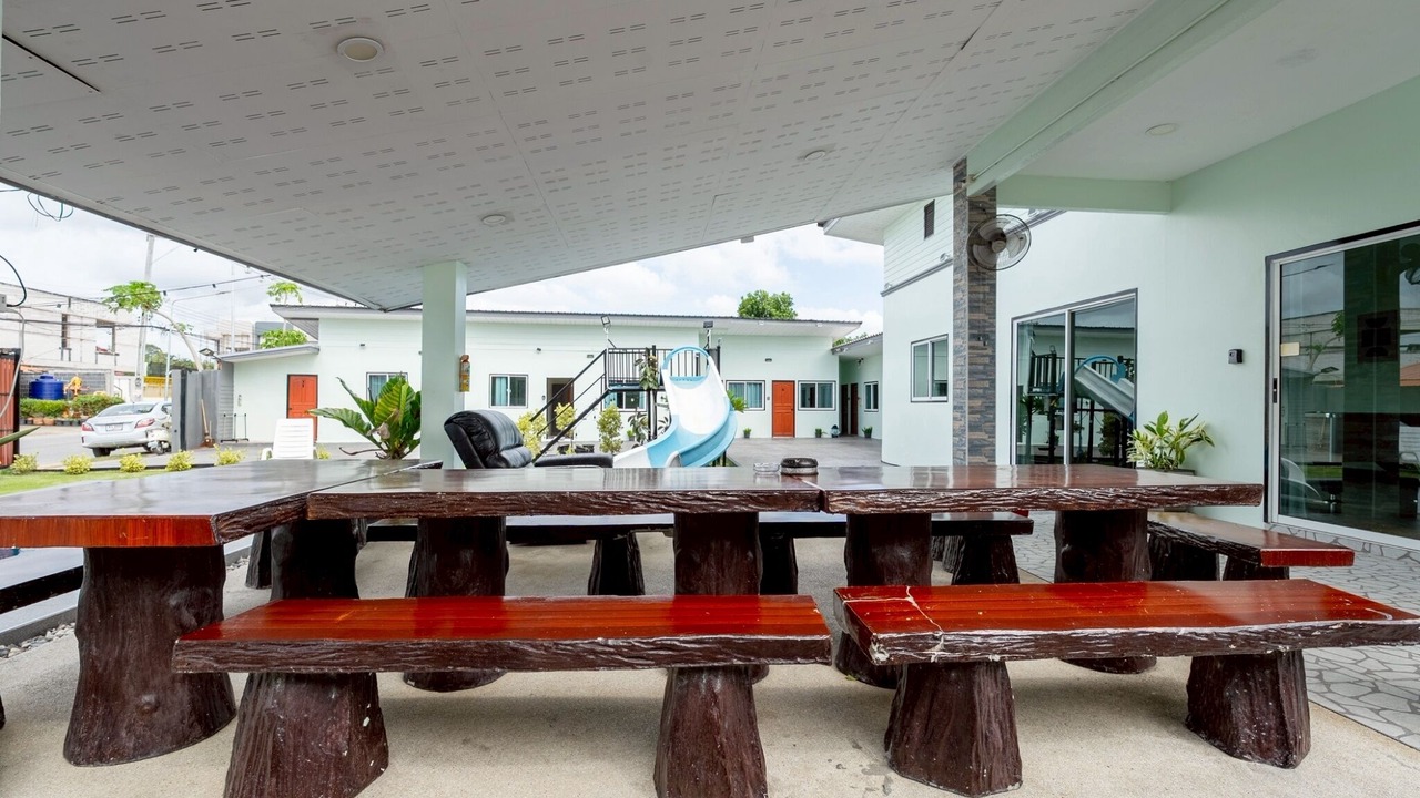 Photo of Outdoor in Pong
