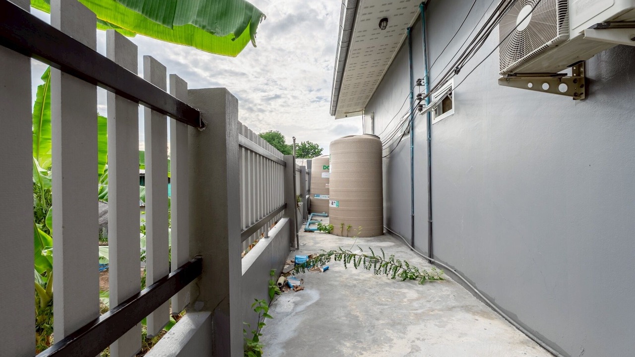 Photo of Outdoor in Pong