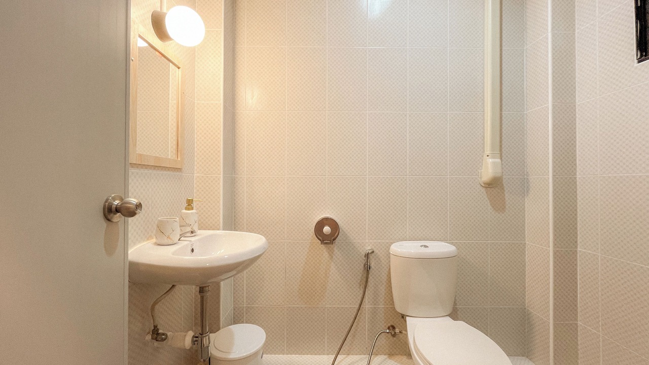 Photo of Bathroom in Old City