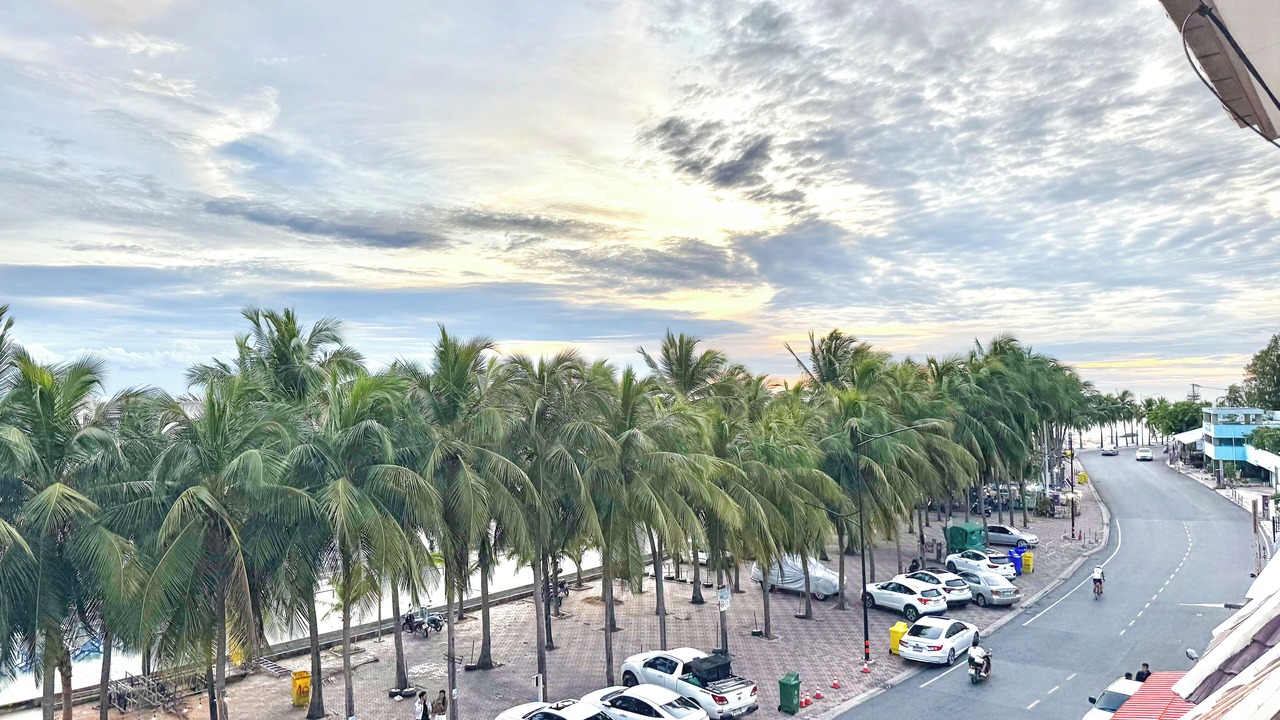 Photo of Others in Saen Suk
