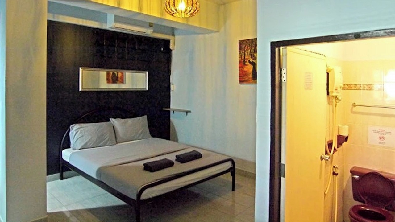 Photo of Bedroom in Wat Sam Phraya