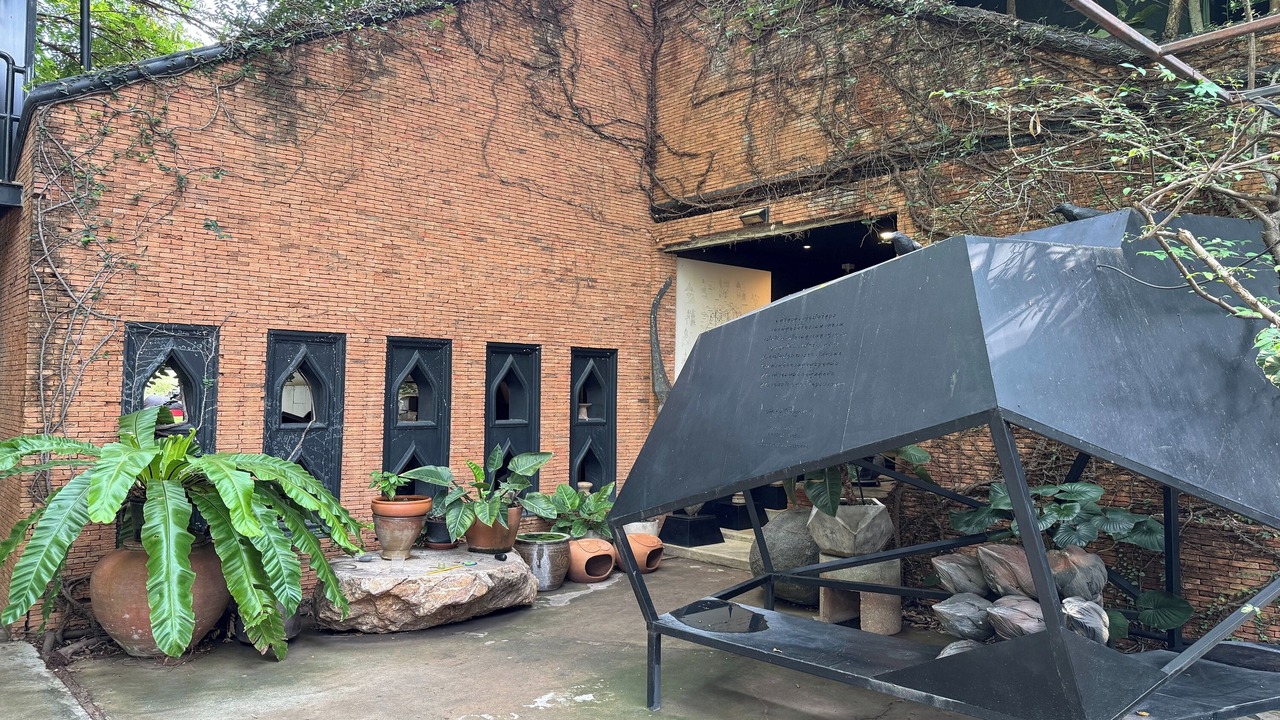 Photo of Outdoor in Samphao Lom