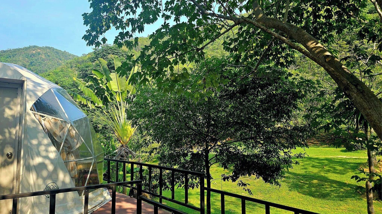 Photo of Patio Balcony in Phetchaburi