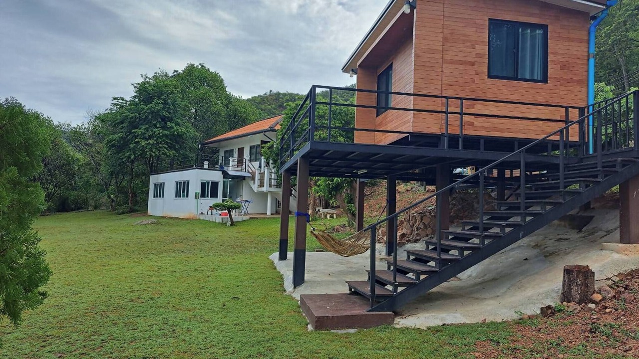 Photo of Patio Balcony in Phetchaburi