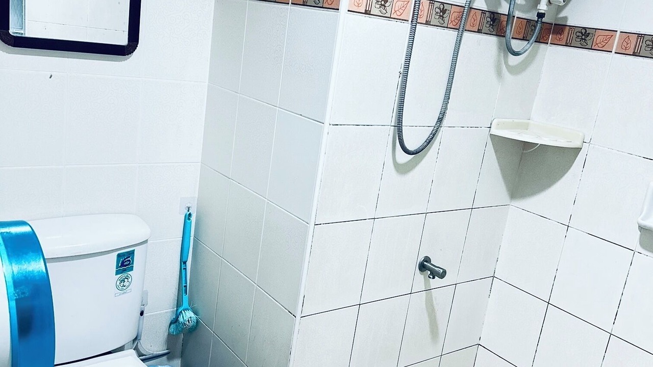 Photo of Bathroom in Thanon Phaya Thai