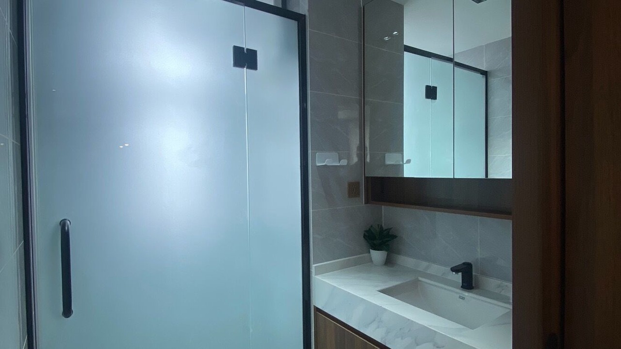 Photo of Bathroom in Chamkar Mon