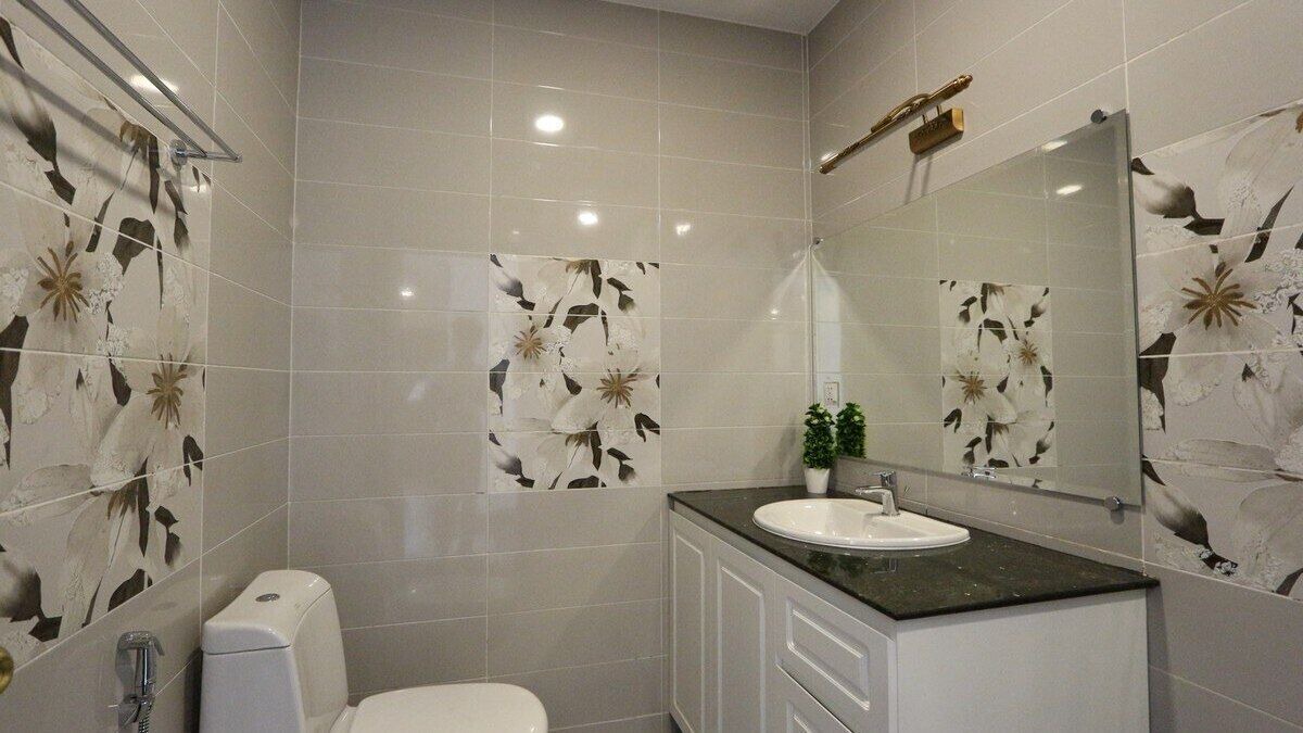 Photo of Bathroom in Chamkar Mon