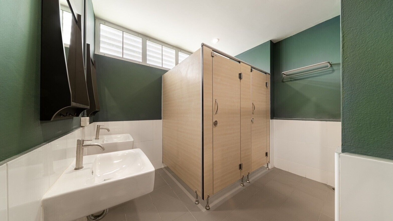 Photo of Bathroom in Maha Phruttharam