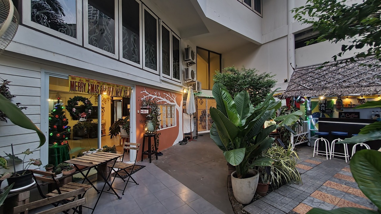 Photo of Outdoor in Bangkok Central Business District