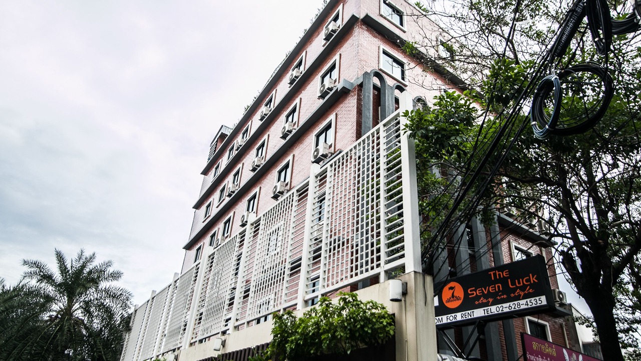 Photo of Outdoor in Khlong Maha Nak
