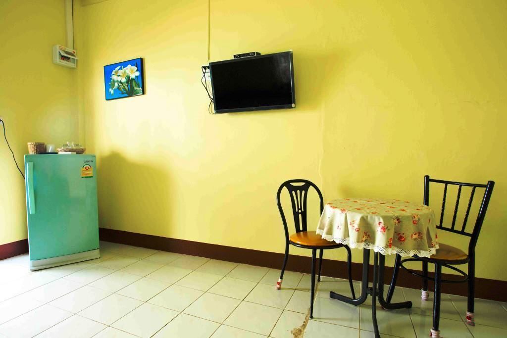 Photo of Bedroom in Ko Sichang
