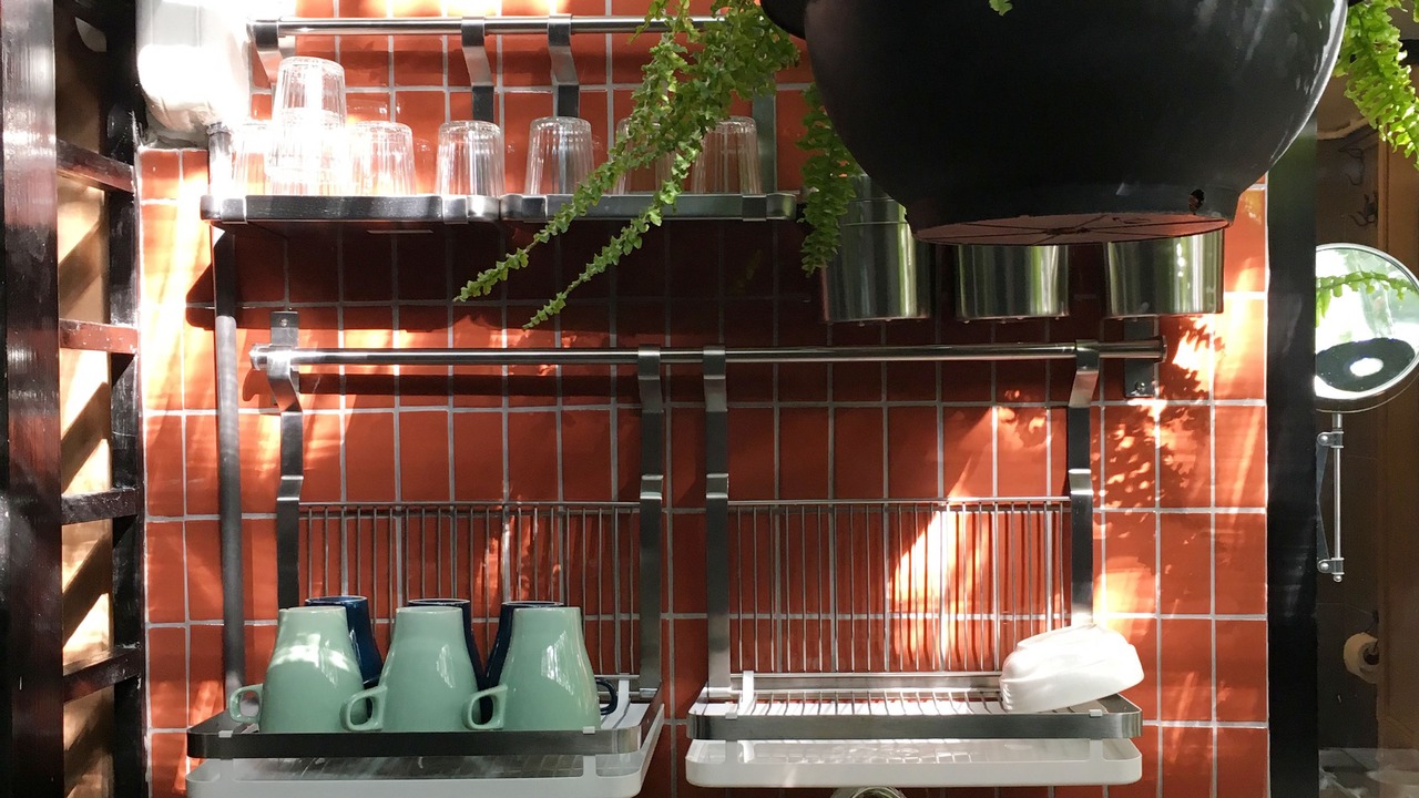 Photo of Kitchen in Thanon Phetchaburi