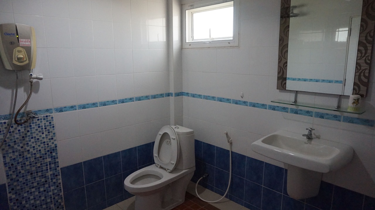 Photo of Bathroom in Nok Mueang