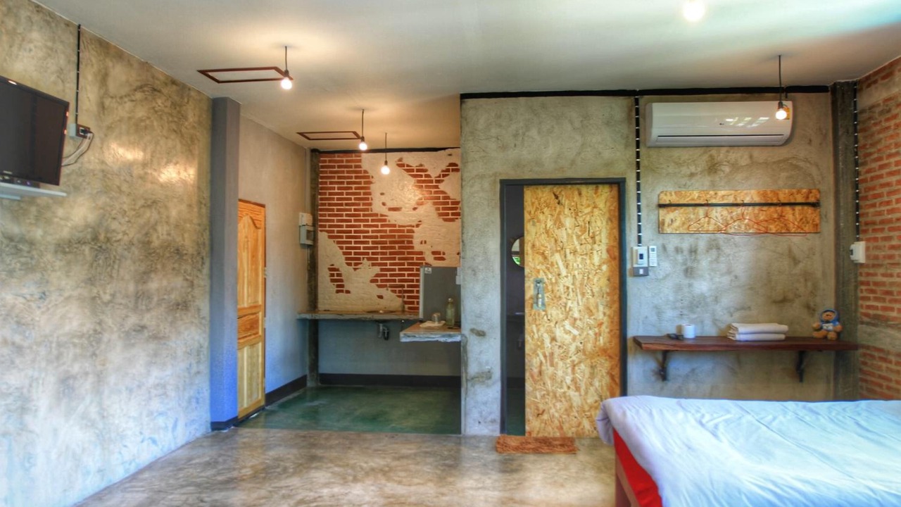 Photo of Bedroom in Mae Sariang