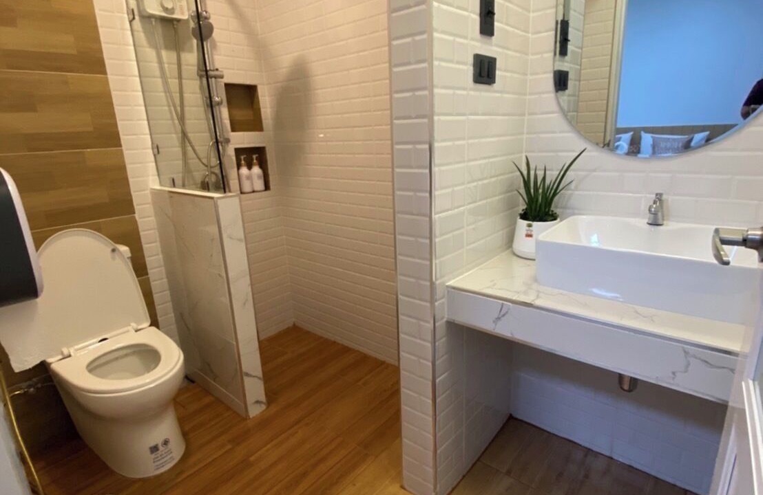 Photo of Bathroom in Mae Sot