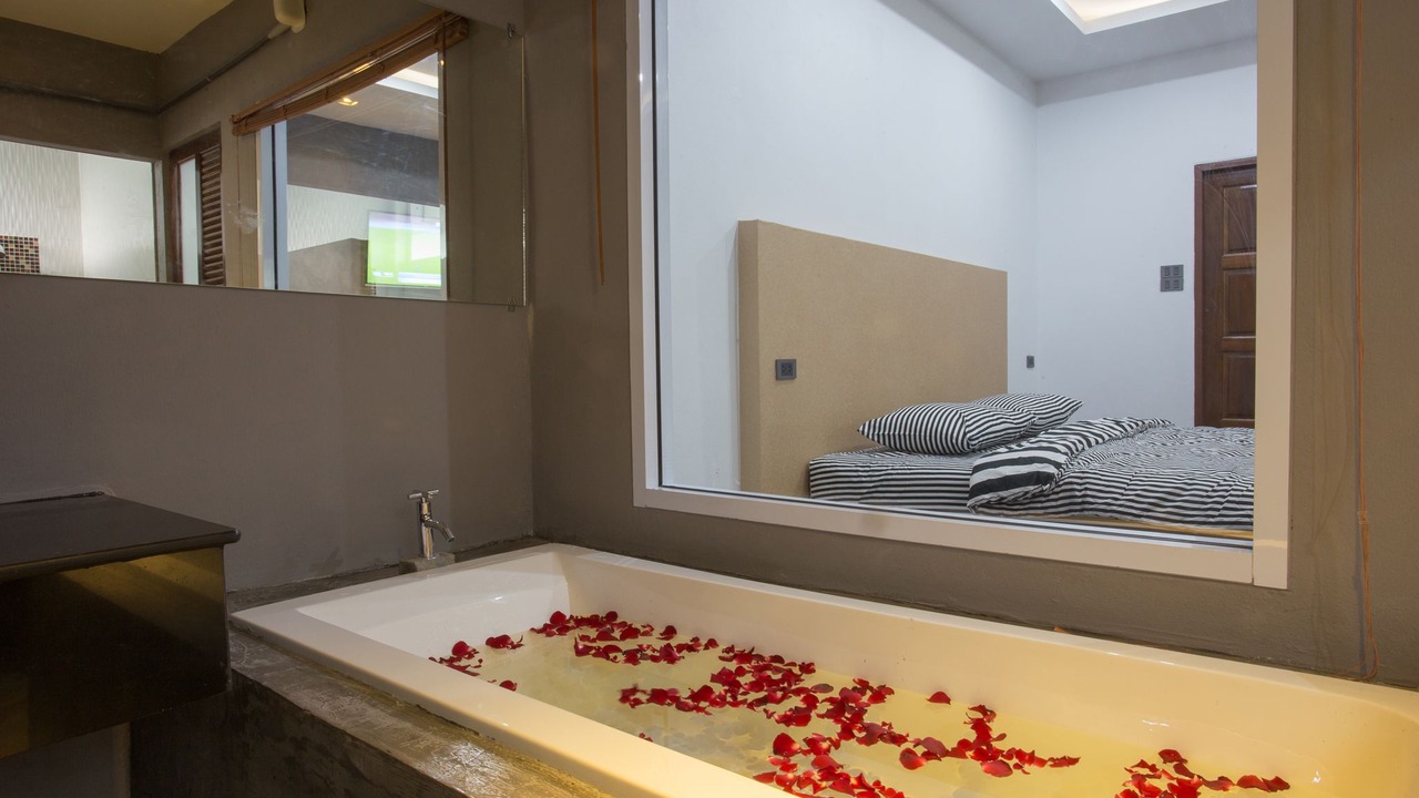 Photo of Bathroom in Phunphin