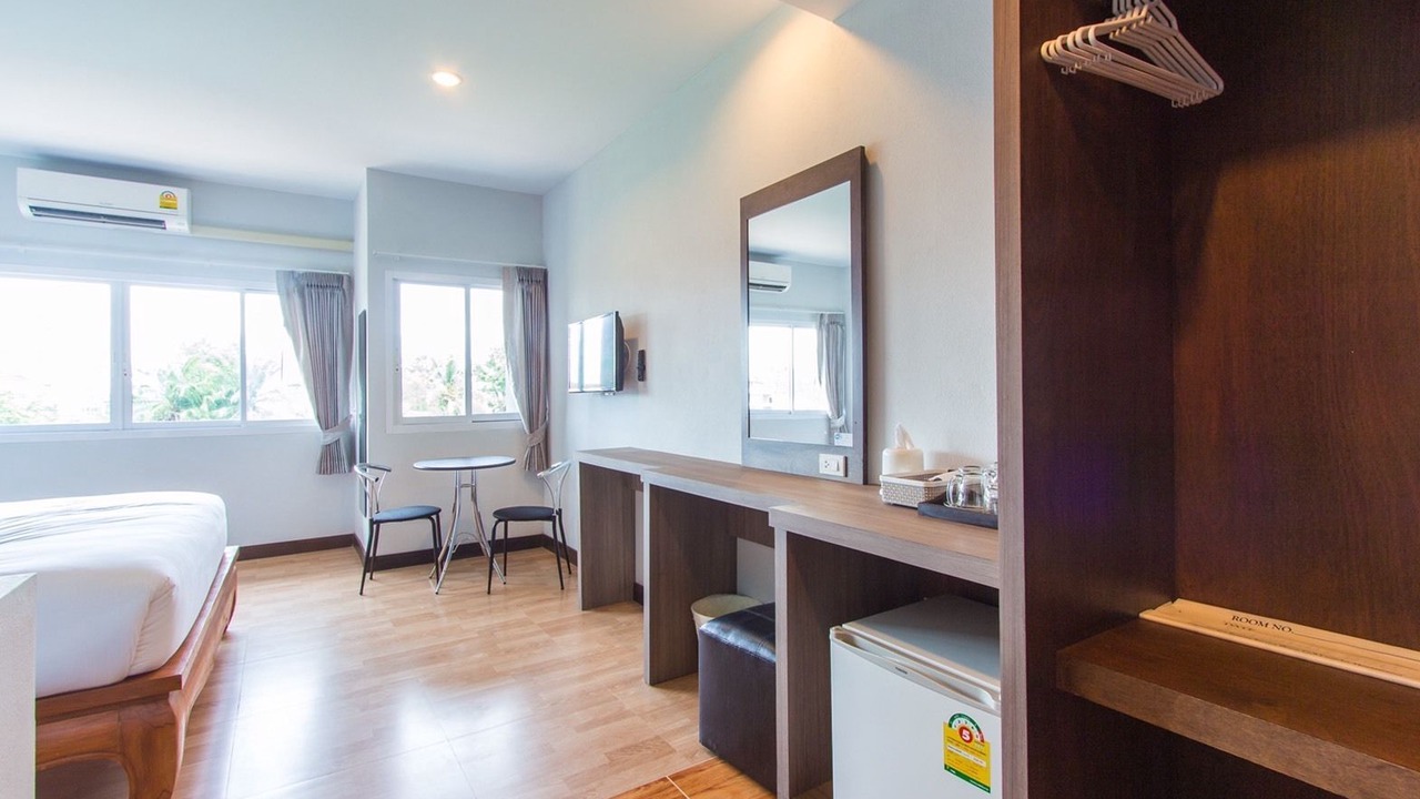 Photo of Bedroom in Makham Tia