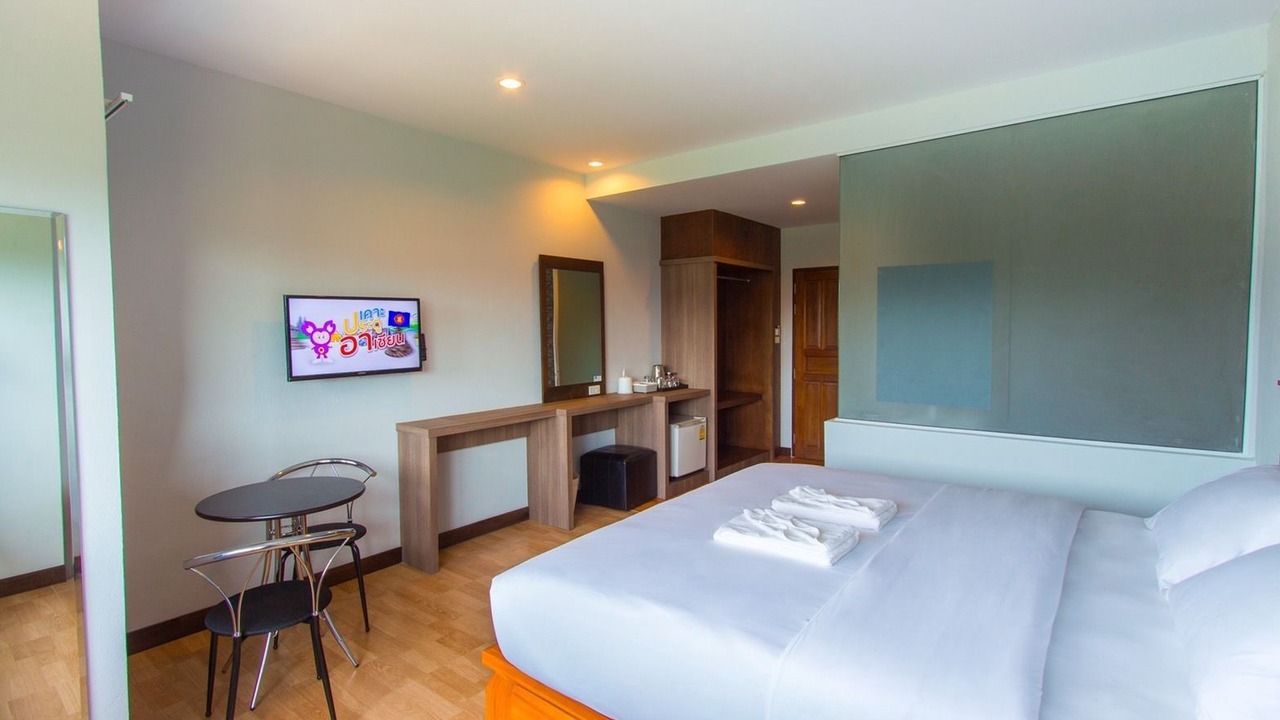 Photo of Bedroom in Makham Tia