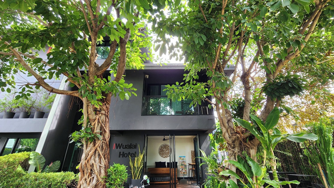 Photo of Outdoor in Wua Lai