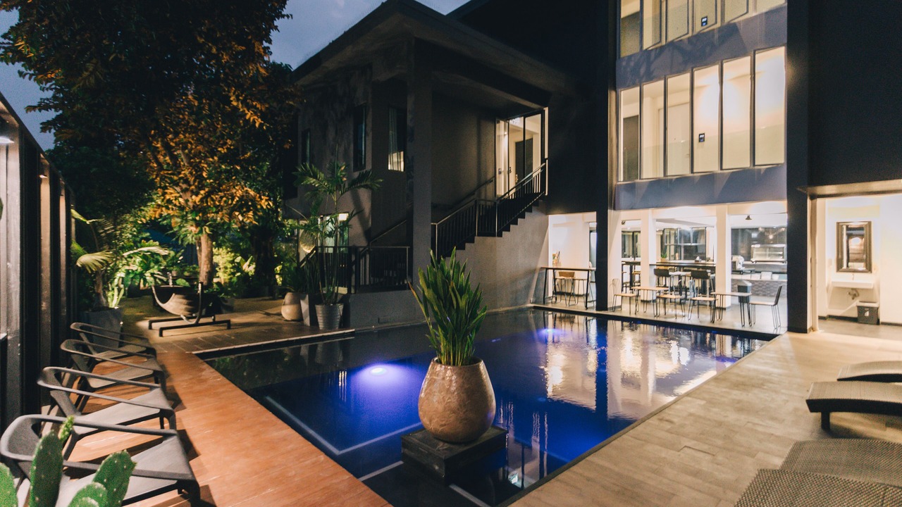 Photo of Outdoor in Wua Lai