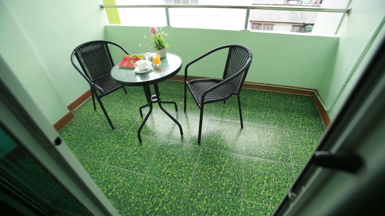 Photo of Patio Balcony in Hua Mak
