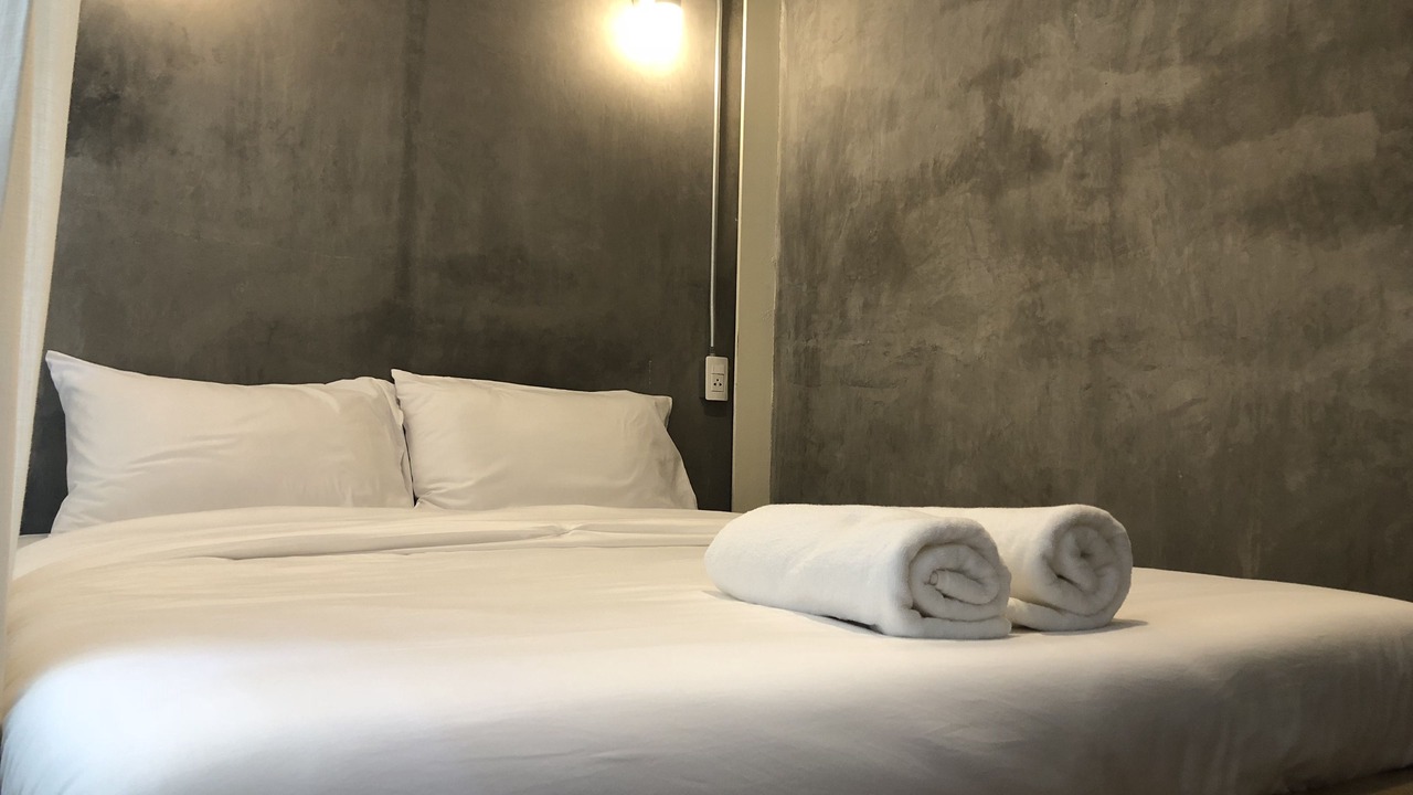 Photo of Bedroom in Khlong Toei Nuea