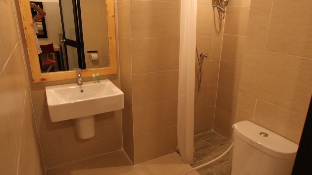 Photo of Bathroom in Kaset Junction
