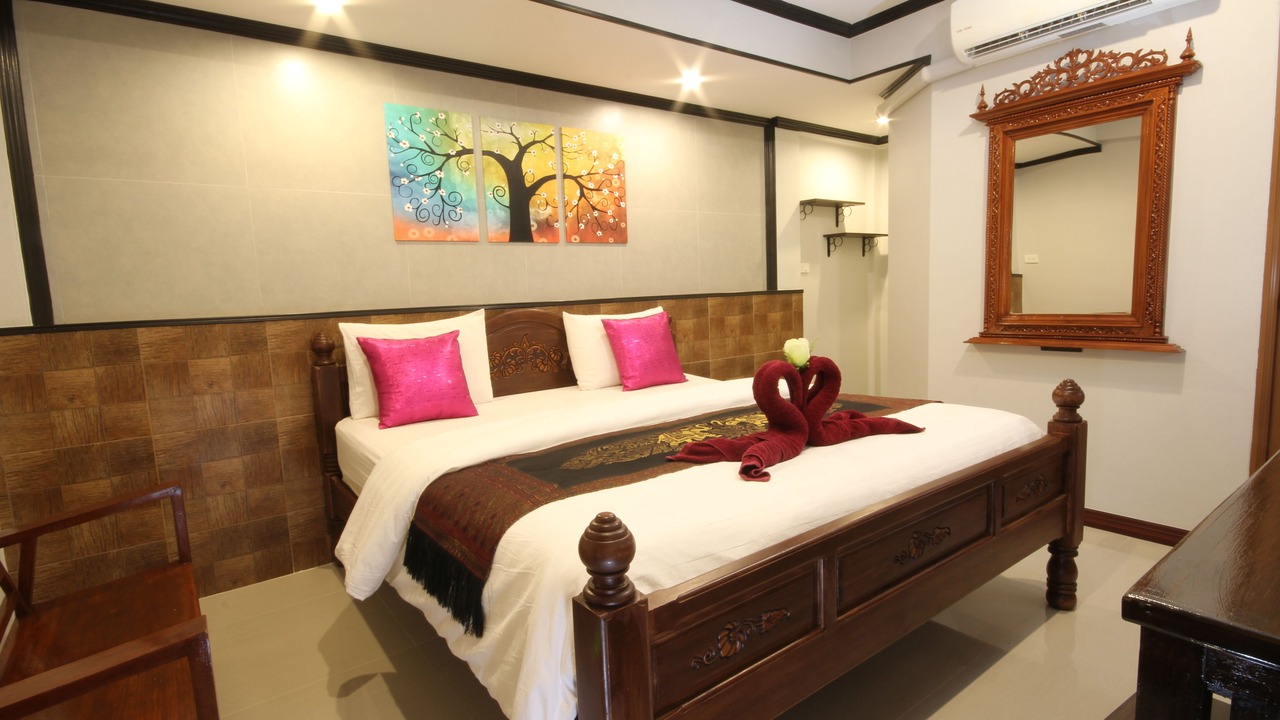 Photo of Bedroom in Thani