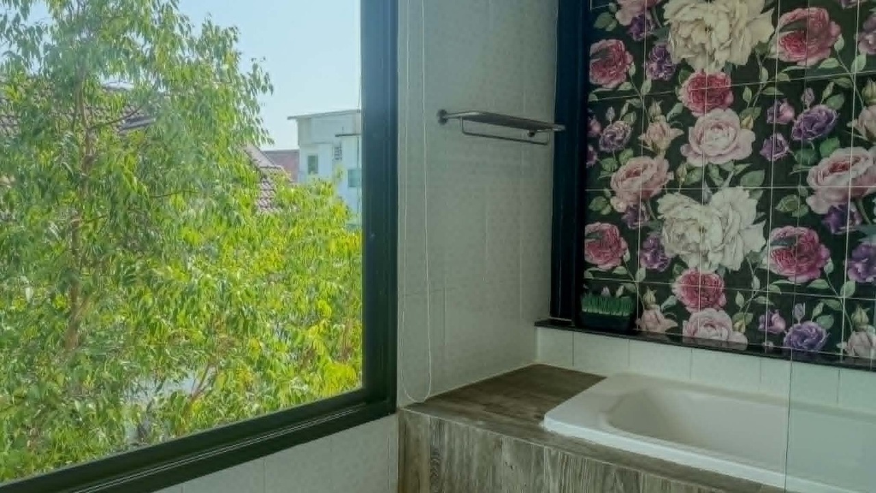 Photo of Bedroom in Thapae