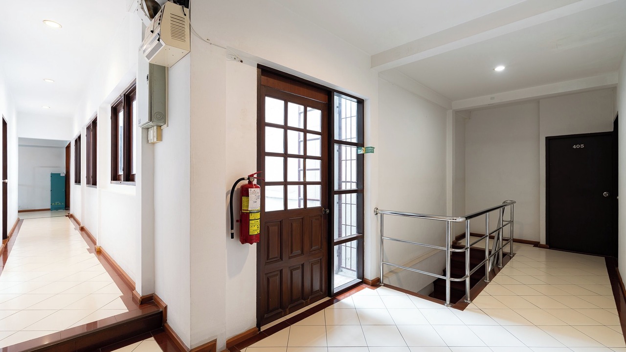 Photo of Bedroom in Embassy District