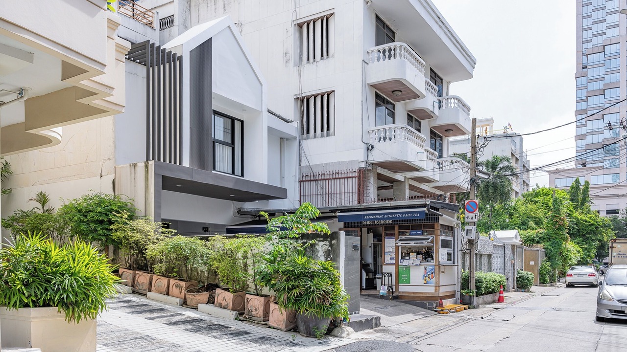 Photo of Outdoor in Embassy District