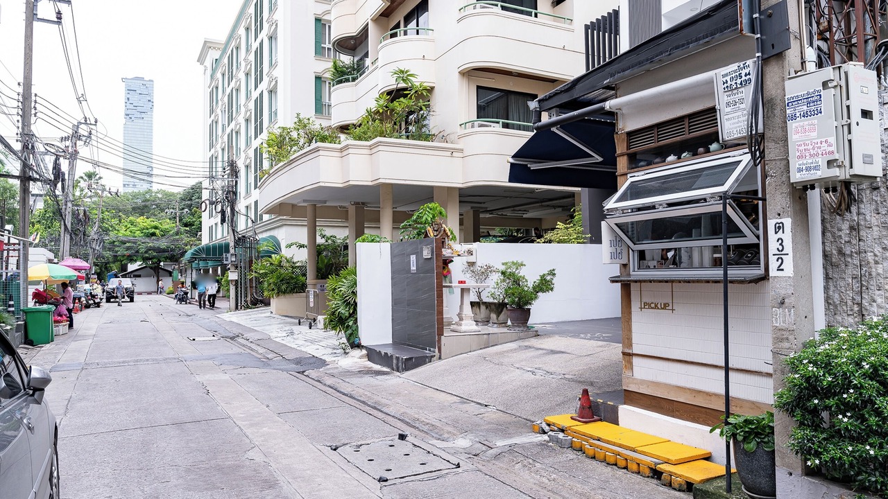 Photo of Outdoor in Embassy District