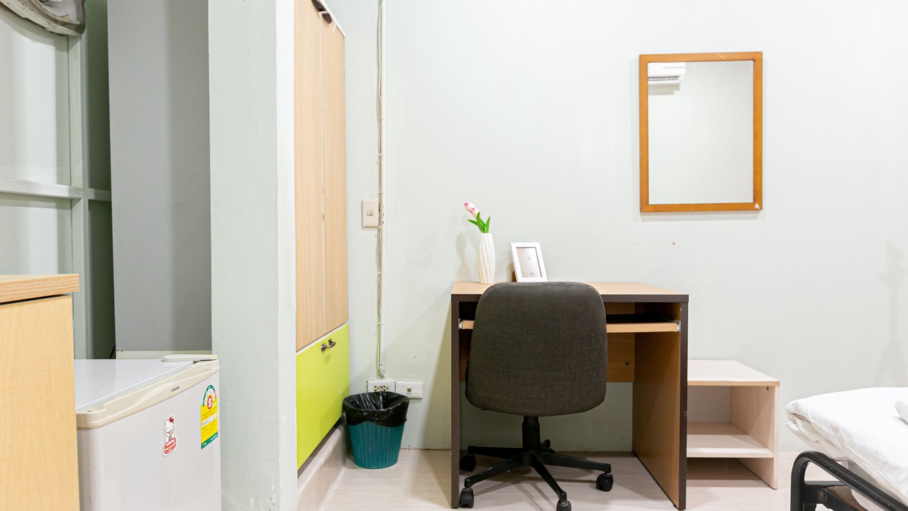 Photo of Bedroom in Embassy District
