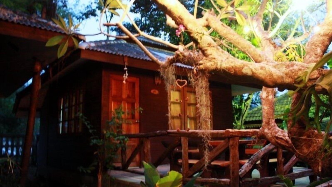 Photo of Outdoor in Khlong Khut