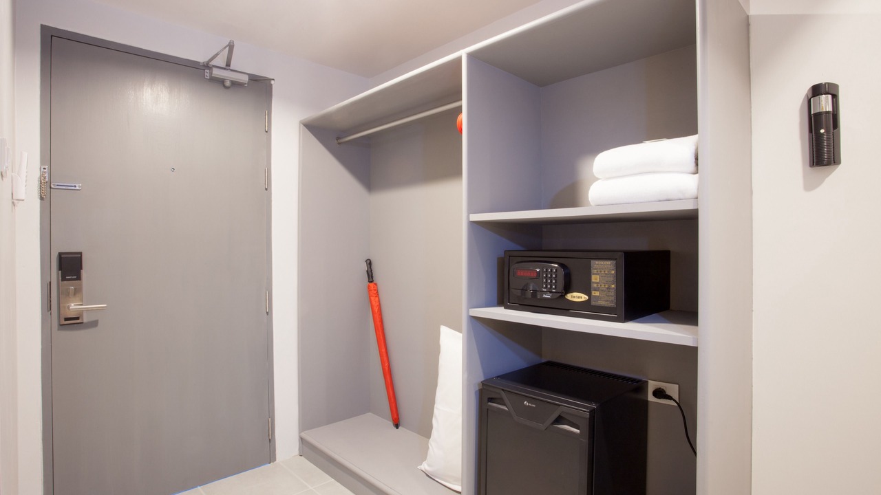 Photo of Bedroom in Talat Nuea