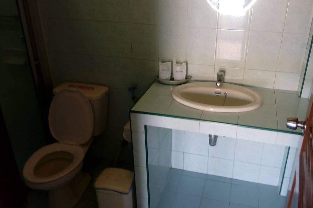 Photo of Bathroom in Pak Khlong