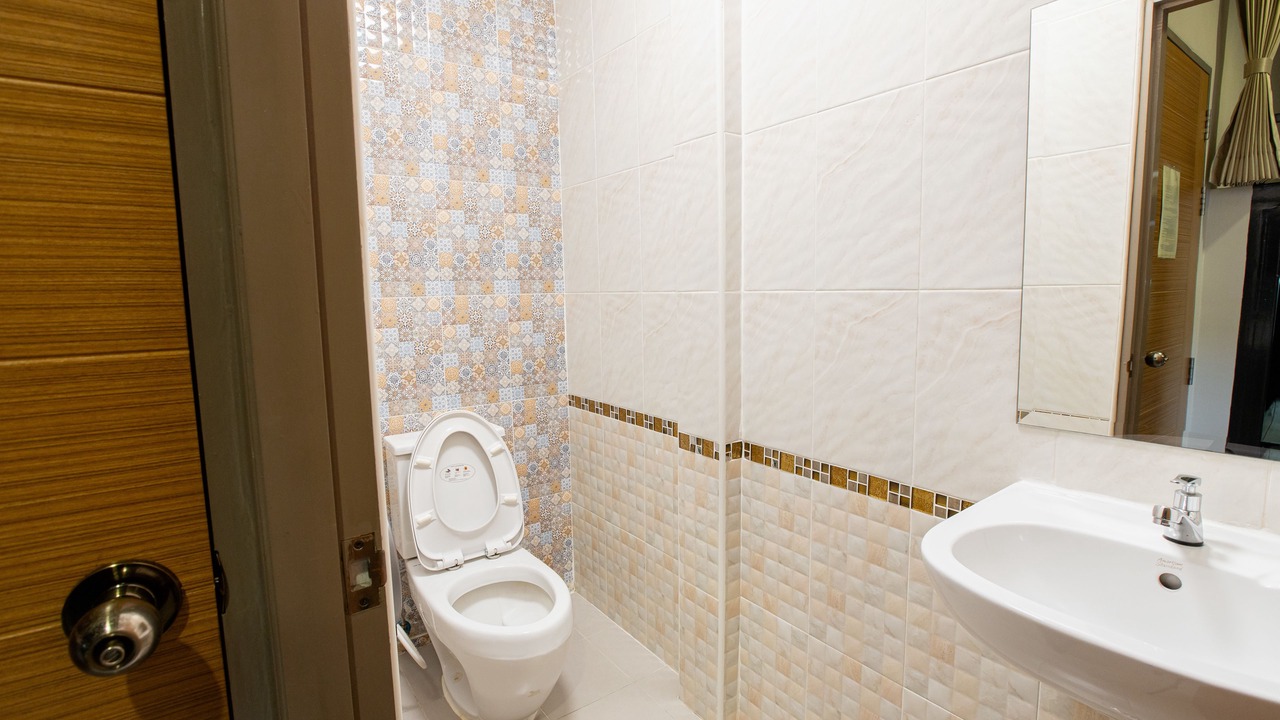 Photo of Bathroom in Pratunam