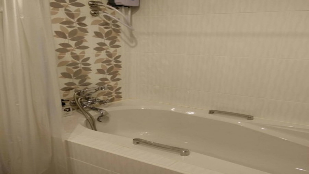 Photo of Bathroom in Salak Dai