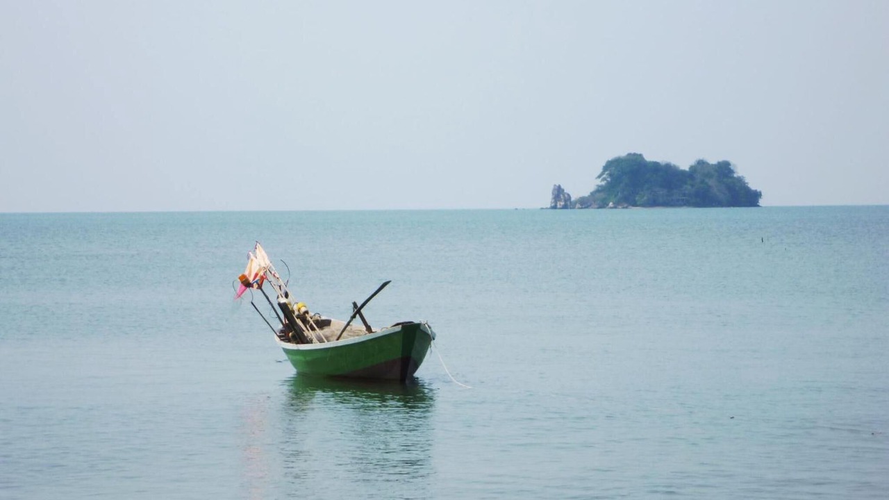 Photo of Others in Laem Sing
