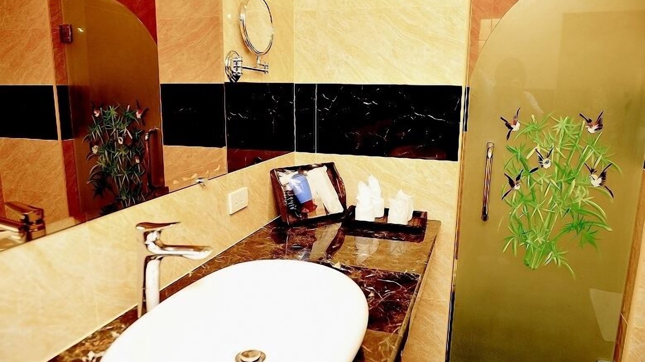 Photo of Bathroom in Mueang Len