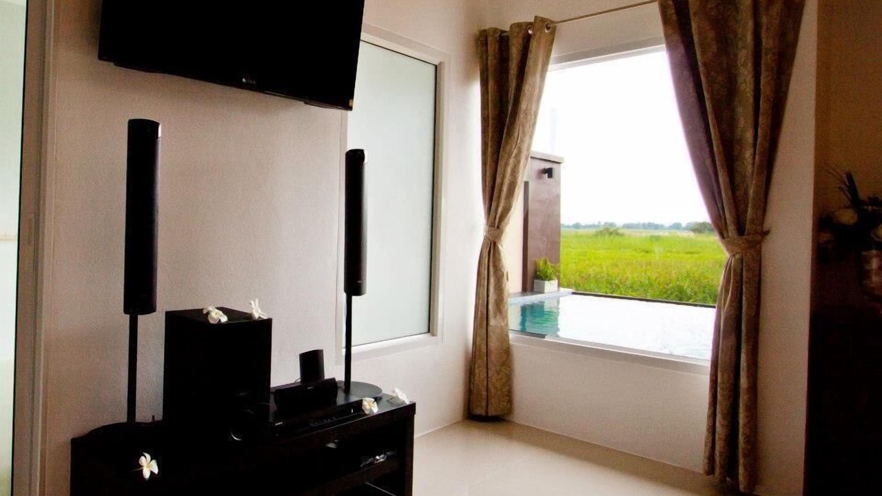 Photo of Bedroom in Tha Muang