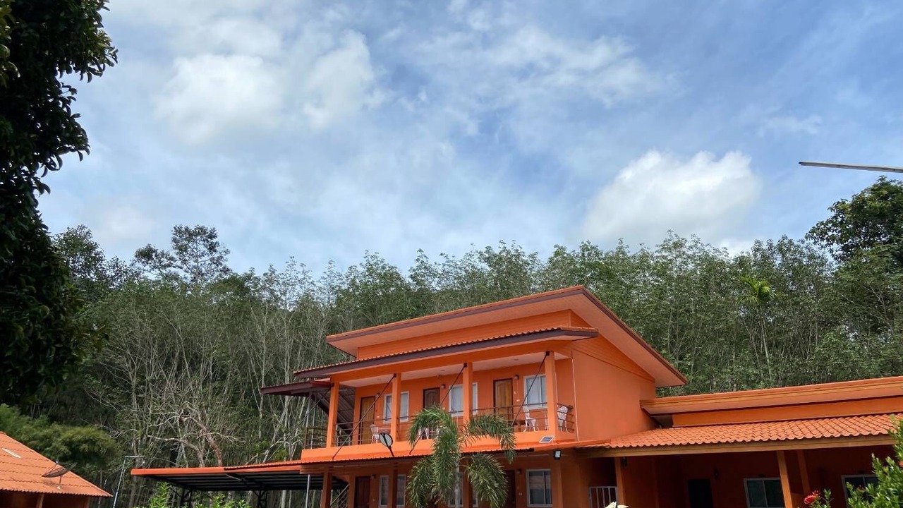 Photo of Outdoor in Sichon