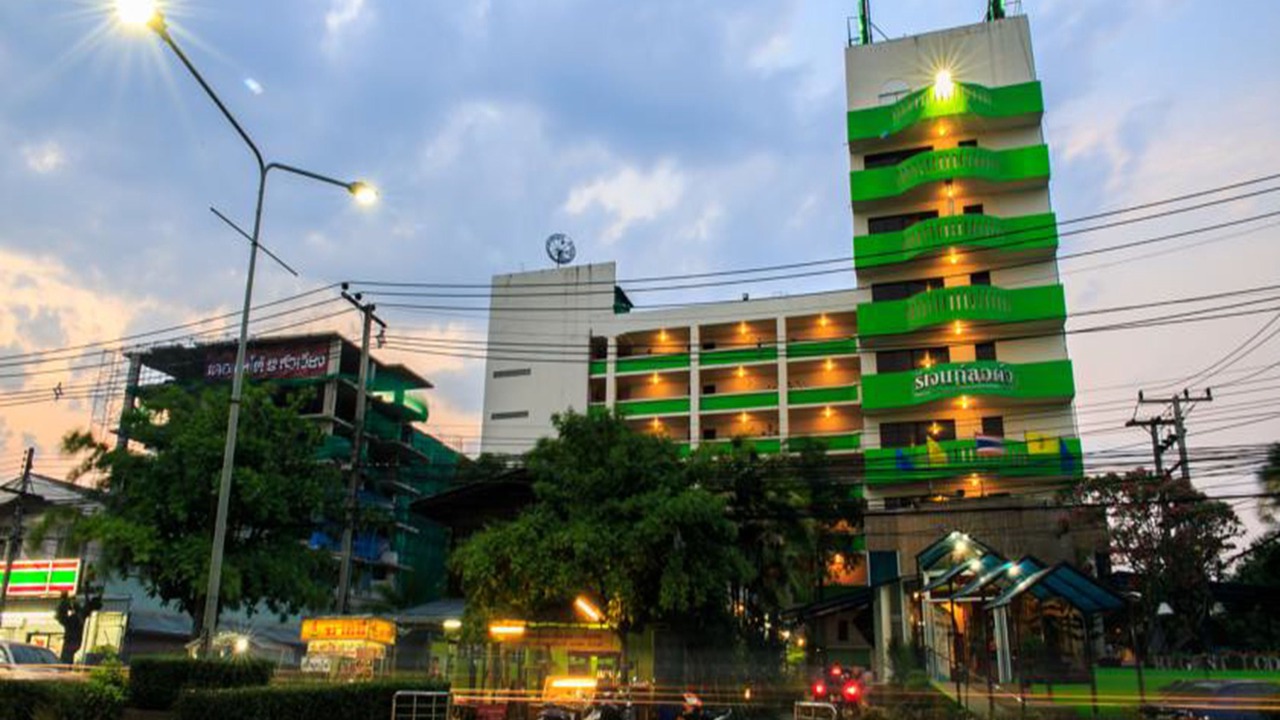 Photo of Outdoor in Hua Wiang